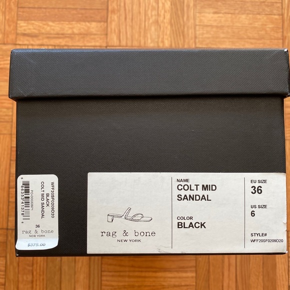 Sandals - Picture 2 of 3